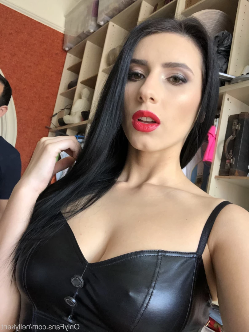 Nelly Kent Official [ nellykent ] Onlyfans leaked photo 11562180 on Hotleaks.tv