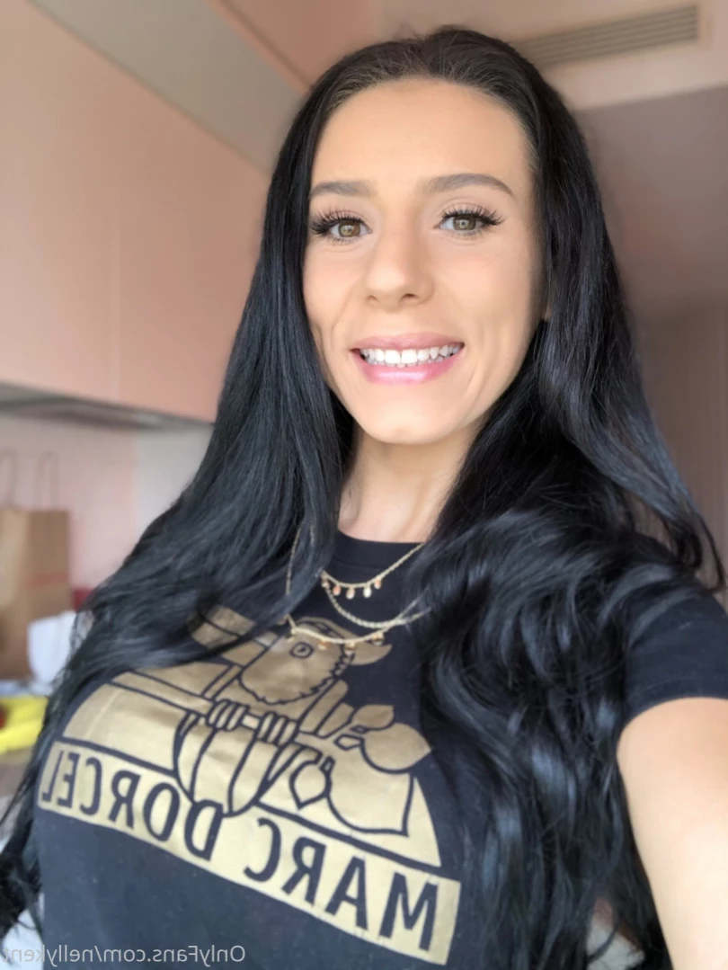 Nelly Kent Official [ nellykent ] Onlyfans leaked photo 11892510 on Hotleaks.tv