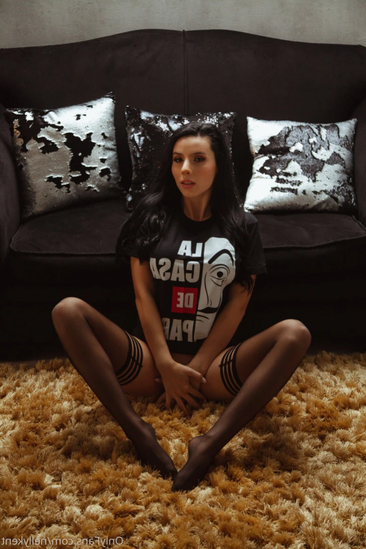 Nelly Kent Official [ nellykent ] Onlyfans leaked photo 12349996 on Hotleaks.tv