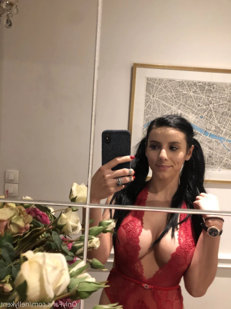 Nelly Kent Official [ nellykent ] Onlyfans leaked photo 13970324 on Hotleaks.tv