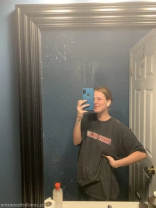 698800