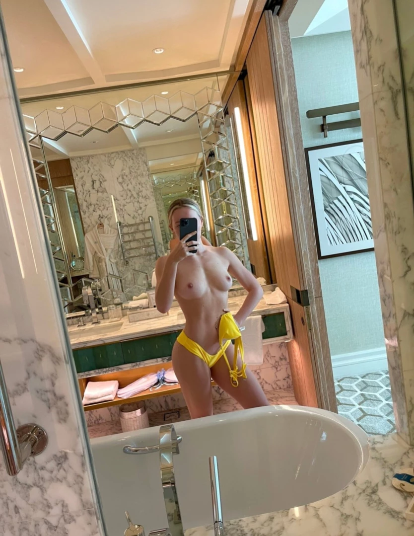 Mistress Cardi [ obeycardi ] Onlyfans leaked photo 15361219 on Hotleaks.tv