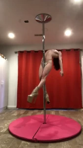 Quinn [ queenofquinn ] Onlyfans leaked video 8002719 on Hotleaks.tv