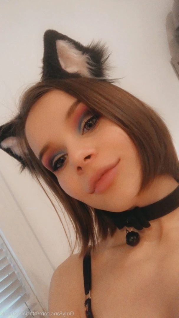 Quinn [ queenofquinn ] Onlyfans leaked photo 15818371 on Hotleaks.tv