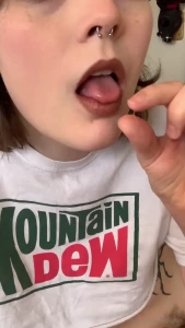 8002555