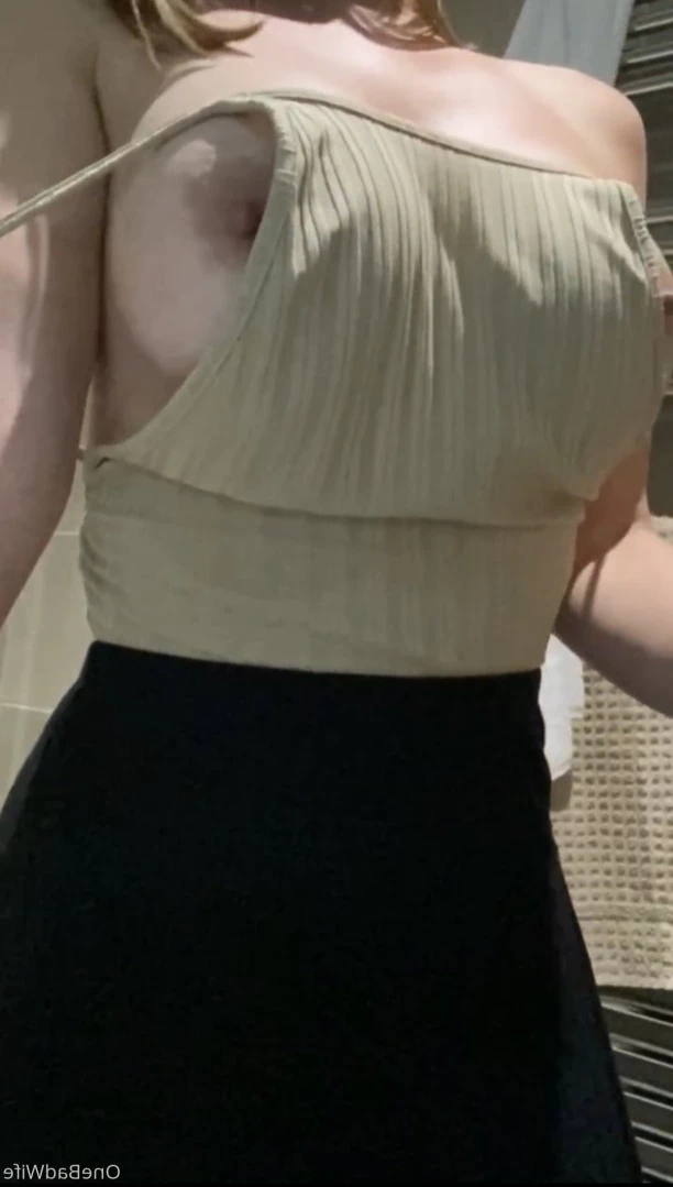 Bad Wife [ onebadwifefree ] Onlyfans leaked photo 10956199 on Hotleaks.tv