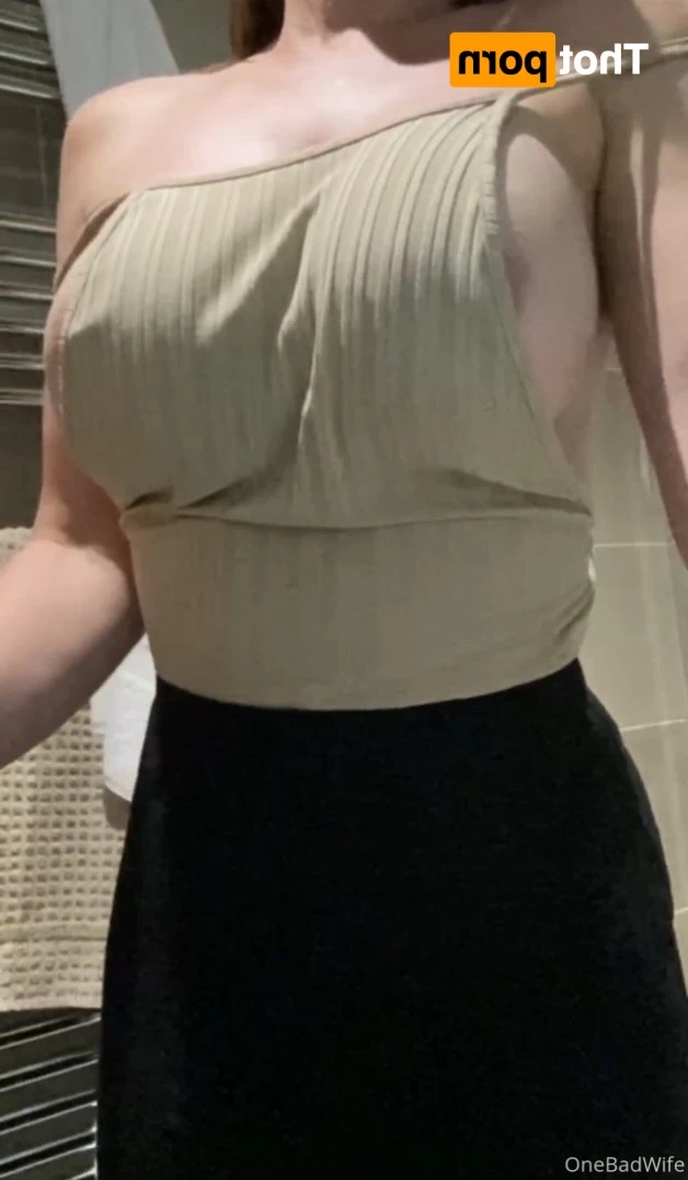 Bad Wife [ onebadwifefree ] Onlyfans leaked photo 13777411 on Hotleaks.tv