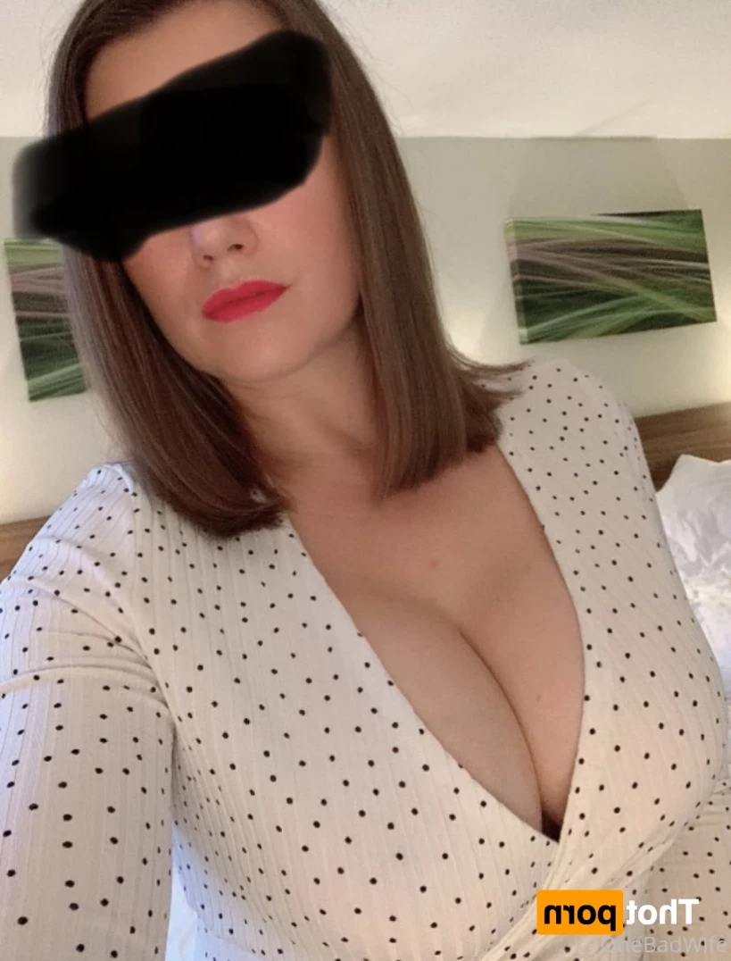 Bad Wife [ onebadwifefree ] Onlyfans leaked photo 14513527 on Hotleaks.tv