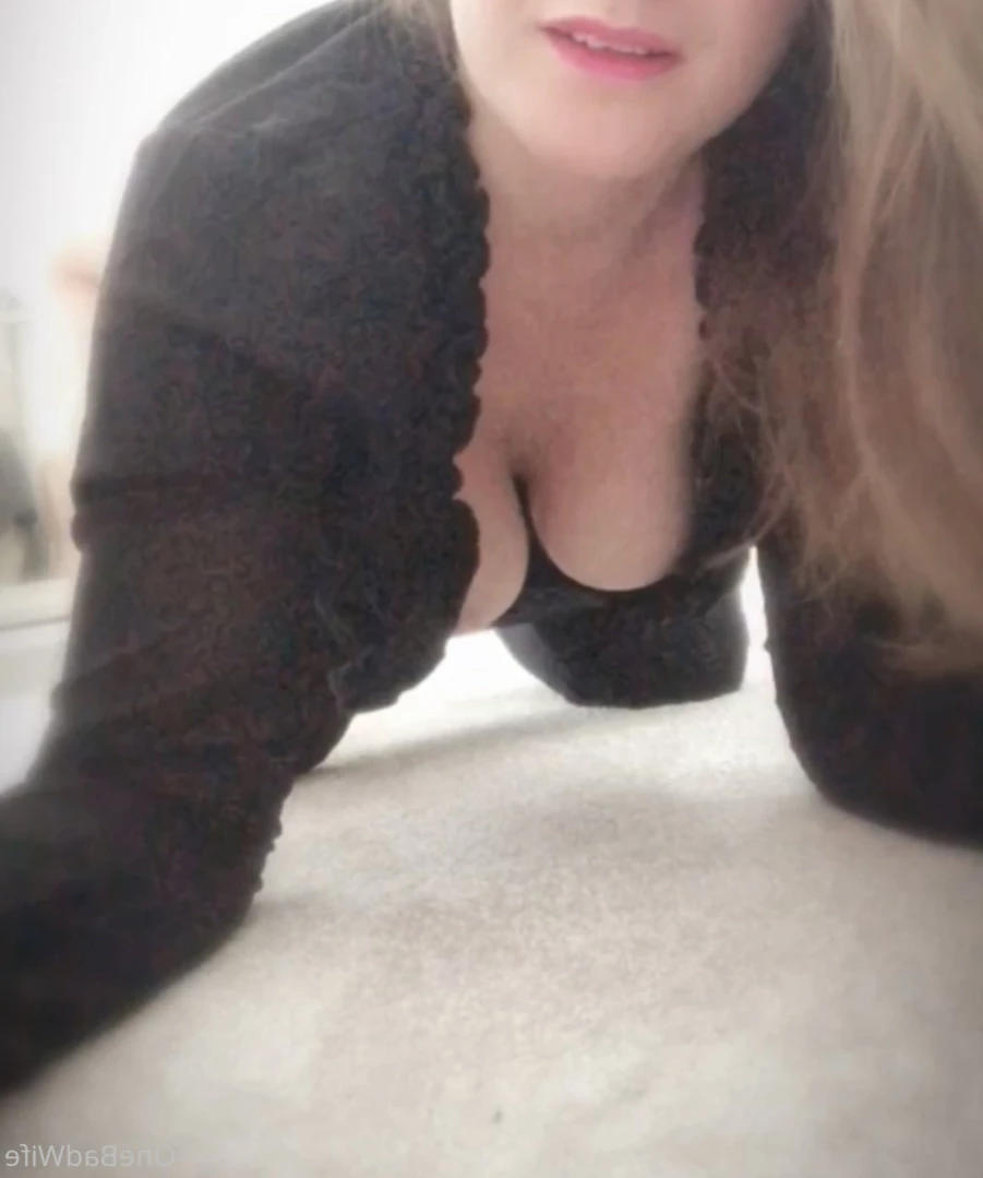 Bad Wife [ onebadwifefree ] Onlyfans leaked photo 14817494 on Hotleaks.tv