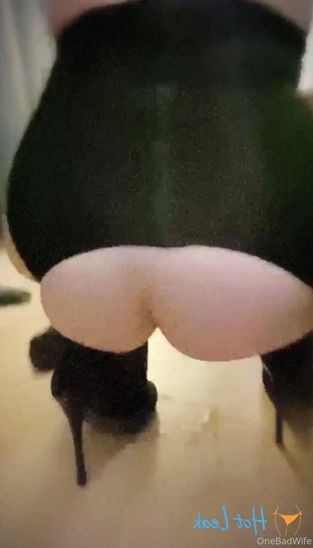 Bad Wife [ onebadwifefree ] Onlyfans leaked photo 14856129 on Hotleaks.tv