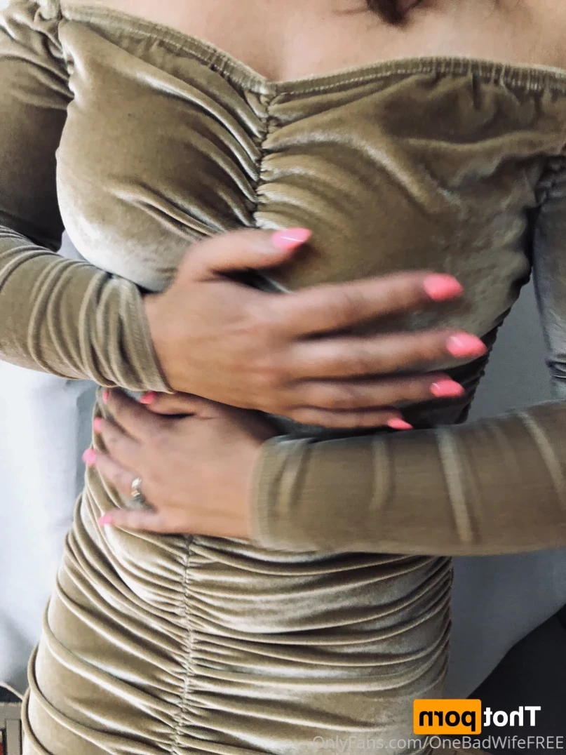 Bad Wife [ onebadwifefree ] Onlyfans leaked photo 14857363 on Hotleaks.tv