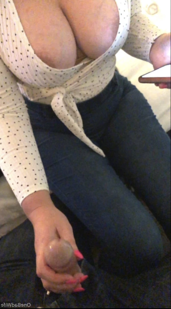Bad Wife [ onebadwifefree ] Onlyfans leaked photo 14985926 on Hotleaks.tv