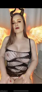 16295144