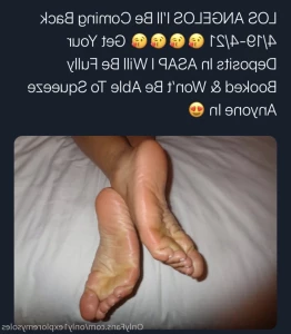8975916