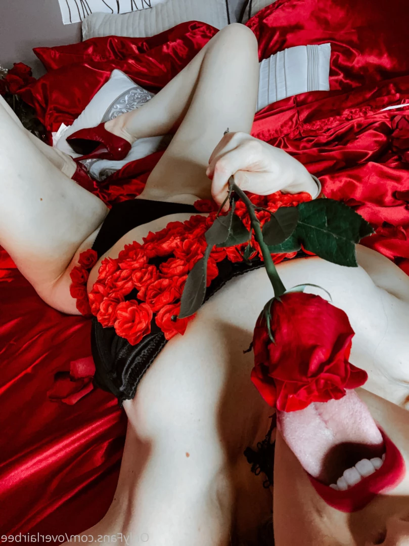 Bee (Naked News/Suicidegirls/Playboy tv) [ overlairbee ] Onlyfans leaked photo 15663765 on Hotleaks.tv