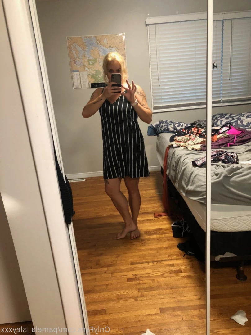 Pamela isley [ pamela_isleyxxx ] Onlyfans leaked photo 12490301 on Hotleaks.tv
