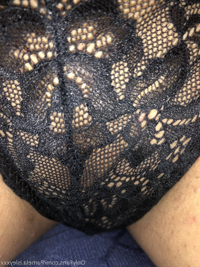 Pamela isley [ pamela_isleyxxx ] Onlyfans leaked photo 14914243 on Hotleaks.tv