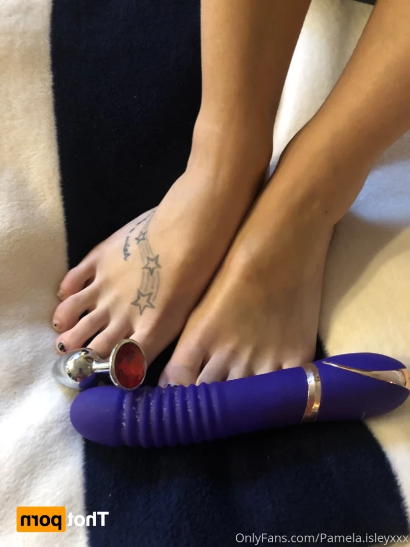 Pamela isley [ pamela_isleyxxx ] Onlyfans leaked photo 15910989 on Hotleaks.tv