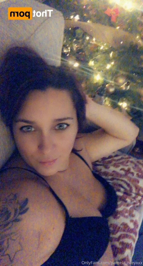 Pamela isley [ pamela_isleyxxx ] Onlyfans leaked photo 16478077 on Hotleaks.tv