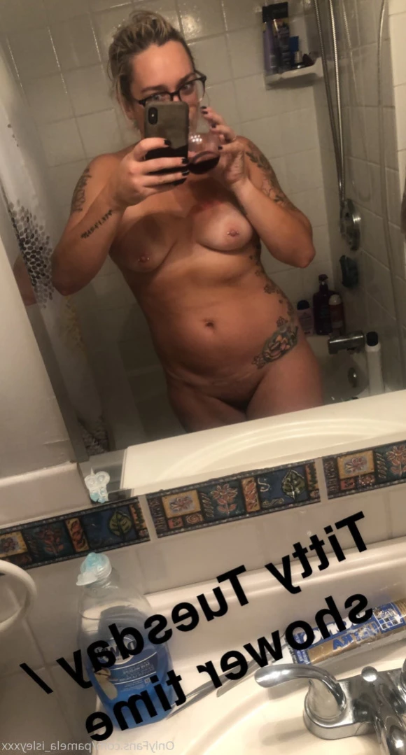 Pamela isley [ pamela_isleyxxx ] Onlyfans leaked photo 16481717 on Hotleaks.tv