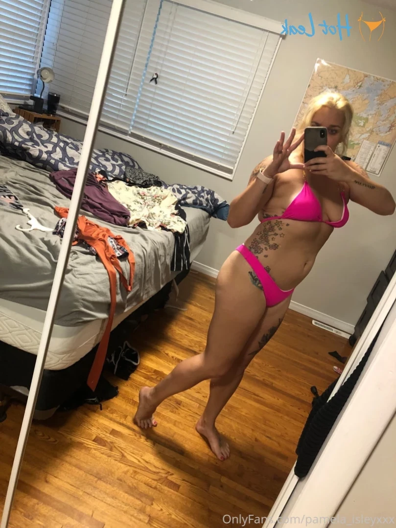 Pamela isley [ pamela_isleyxxx ] Onlyfans leaked photo 16487882 on Hotleaks.tv