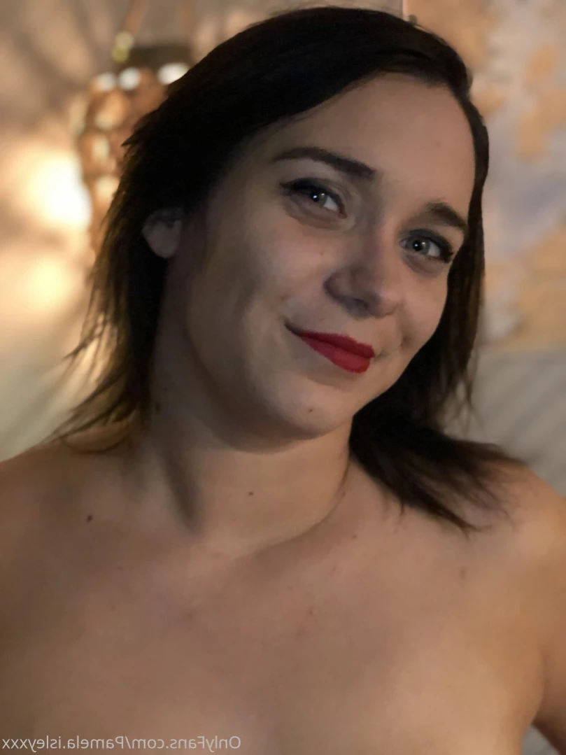 Pamela isley [ pamela_isleyxxx ] Onlyfans leaked photo 16488039 on Hotleaks.tv