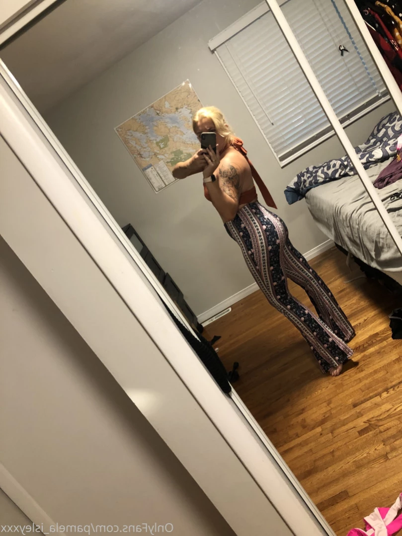 Pamela isley [ pamela_isleyxxx ] Onlyfans leaked photo 16491265 on Hotleaks.tv