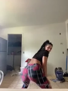 Peaches [ peachberry420 ] Onlyfans leaked video 7997324 on Hotleaks.tv