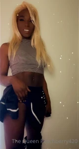 7997572