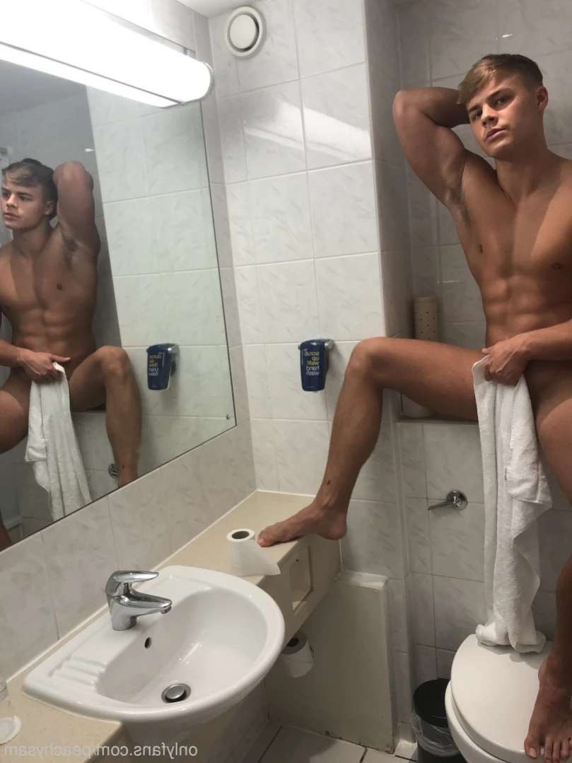 PEACHY BOY [ peachyyboy ] Onlyfans leaked photo 13985279 on Hotleaks.tv