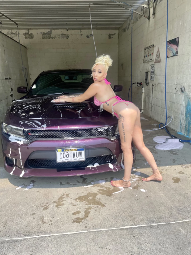 P i N K ❄️ [ pinksnowww ] Onlyfans leaked photo 13157915 on Hotleaks.tv