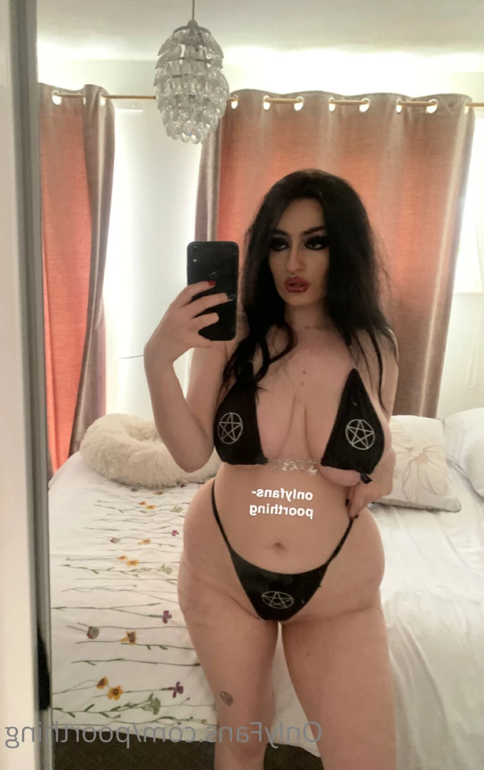 tripsandstrips [ poorthing ] Onlyfans leaked photo 9701141 on Hotleaks.tv