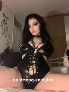 9701619