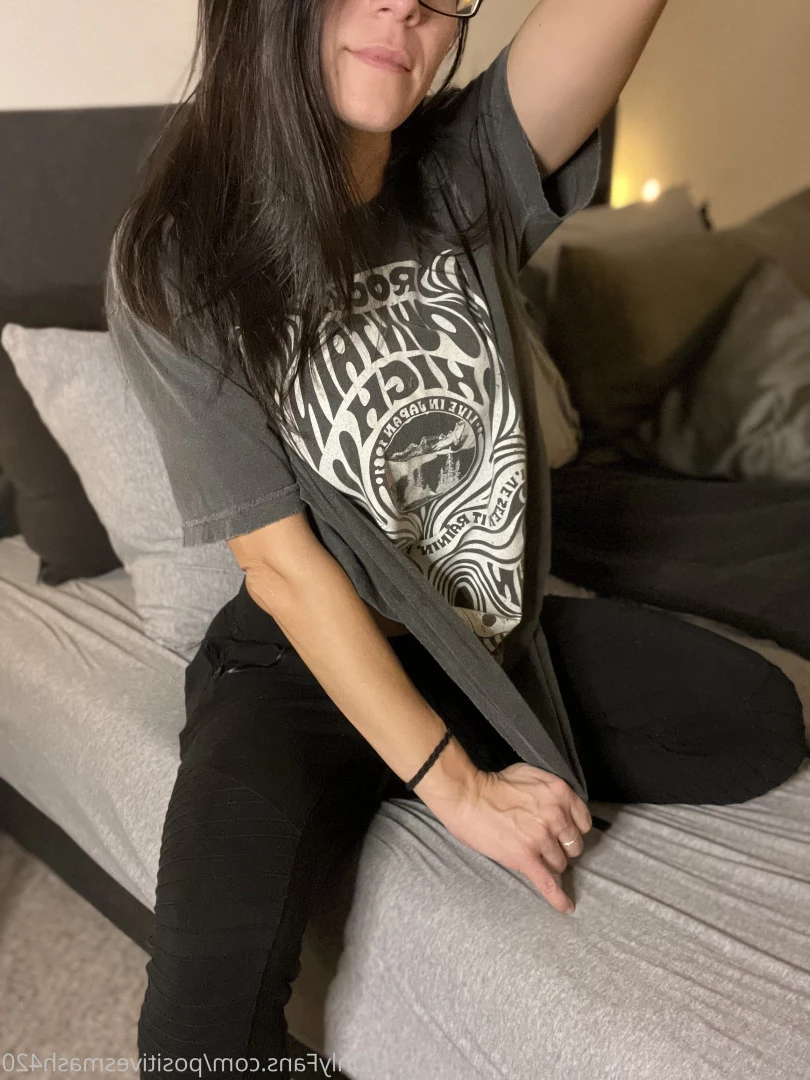 positivesmash420 Onlyfans leaked photo 9766509 on Hotleaks.tv