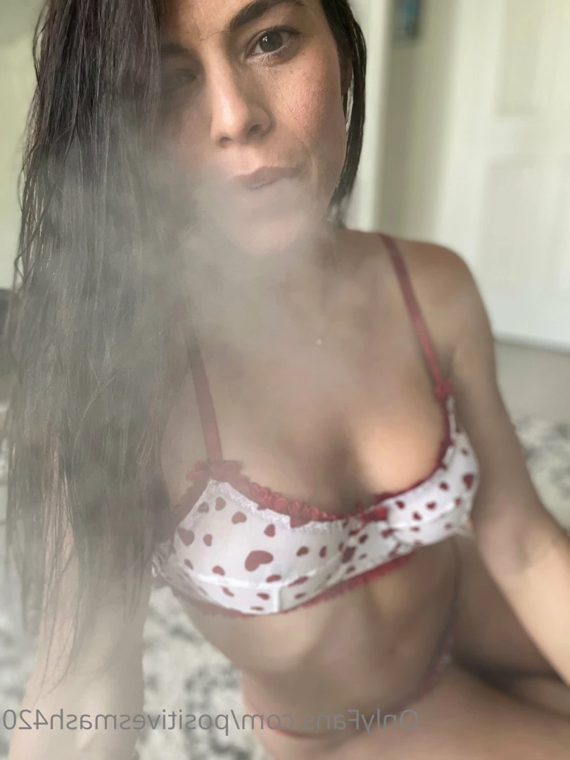 positivesmash420 Onlyfans leaked photo 9769313 on Hotleaks.tv