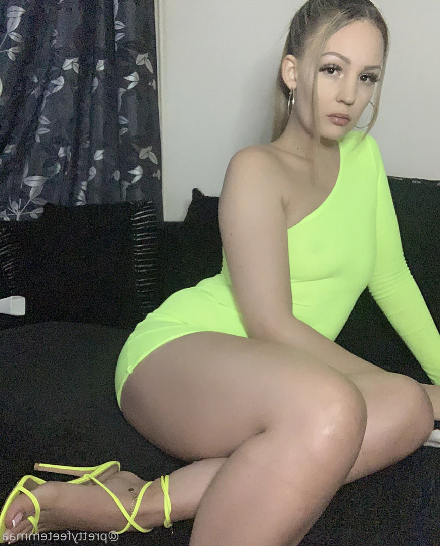 prettyfeetemmaa Onlyfans leaked photo 9223869 on Hotleaks.tv