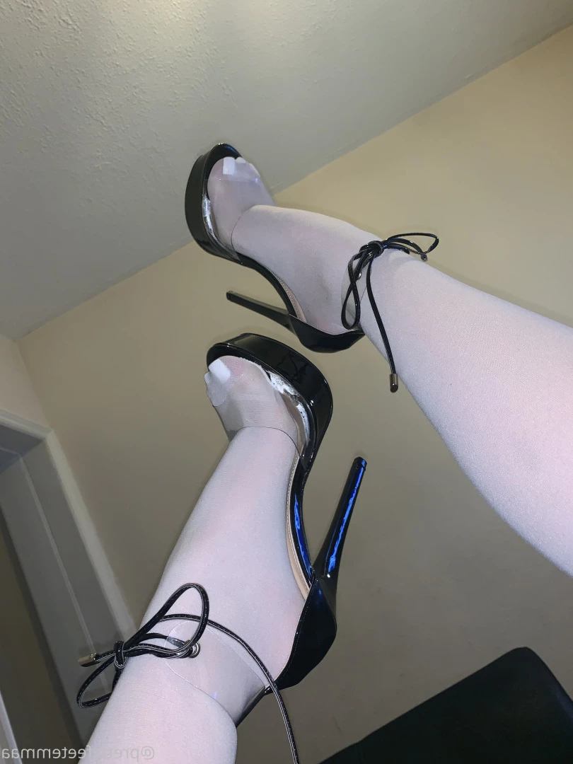 prettyfeetemmaa Onlyfans leaked photo 9224029 on Hotleaks.tv