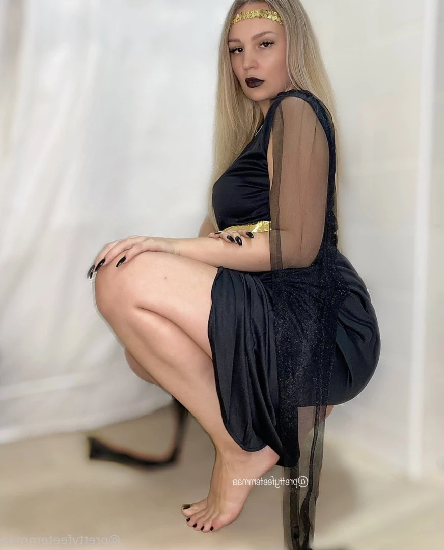 prettyfeetemmaa Onlyfans leaked photo 9227361 on Hotleaks.tv