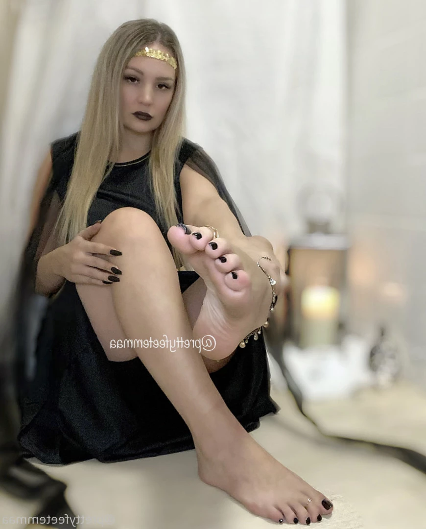 prettyfeetemmaa Onlyfans leaked photo 9227569 on Hotleaks.tv