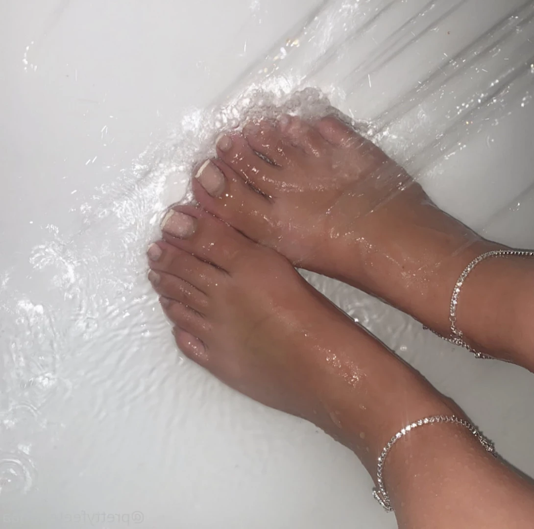 prettyfeetemmaa Onlyfans leaked photo 9228316 on Hotleaks.tv
