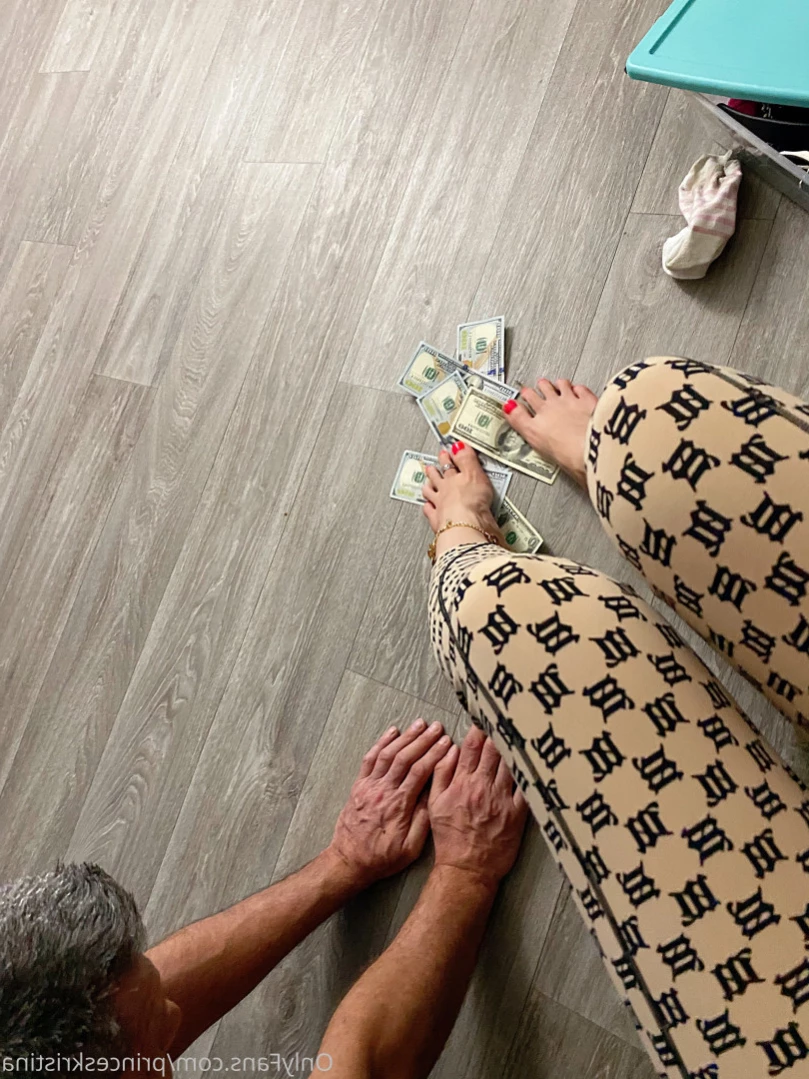 💰Bank of KRISTINA💰 [ princeskristina ] Onlyfans leaked photo 16164476 on Hotleaks.tv
