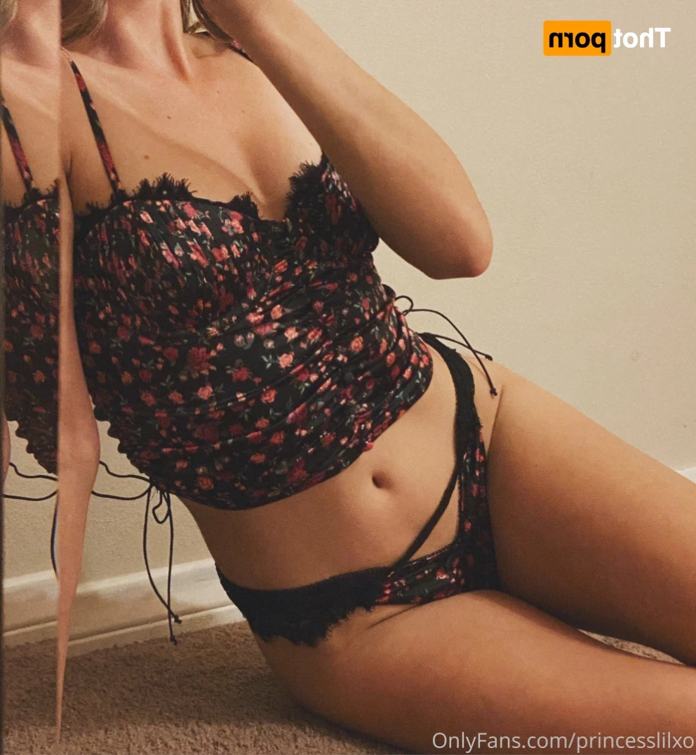 princess lil 💗 [ princesslilxo ] Onlyfans leaked photo 13805097 on Hotleaks.tv