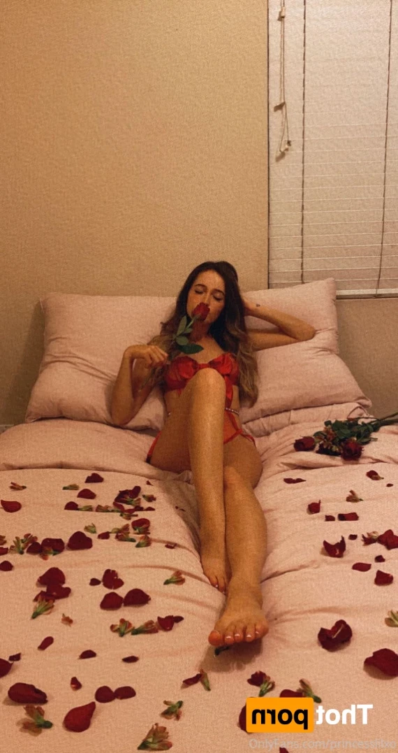 princess lil 💗 [ princesslilxo ] Onlyfans leaked photo 13811531 on Hotleaks.tv