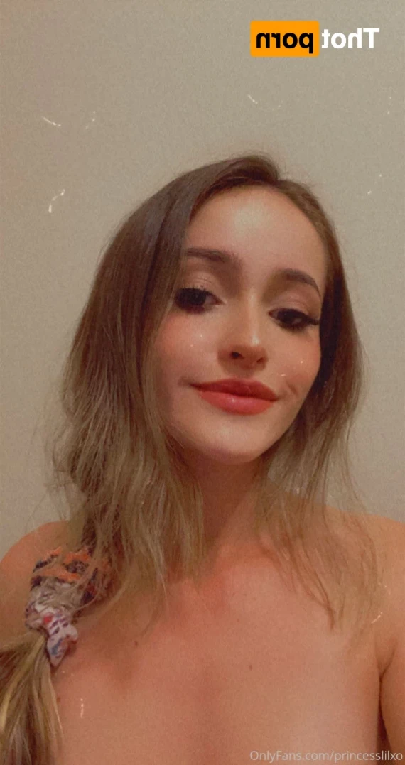 princess lil 💗 [ princesslilxo ] Onlyfans leaked photo 14415549 on Hotleaks.tv
