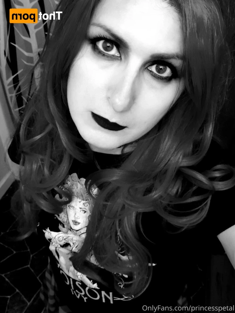 Princess Petal [ princesspetal ] Onlyfans leaked photo 14195496 on Hotleaks.tv