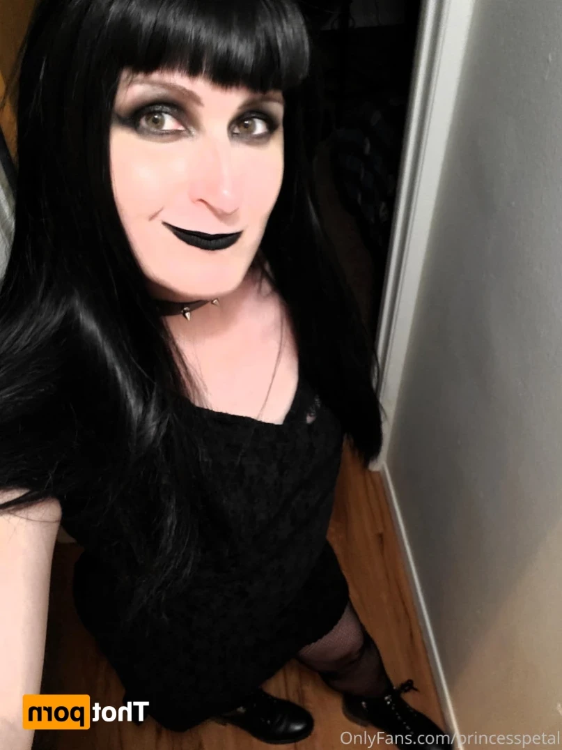 Princess Petal [ princesspetal ] Onlyfans leaked photo 14541592 on Hotleaks.tv