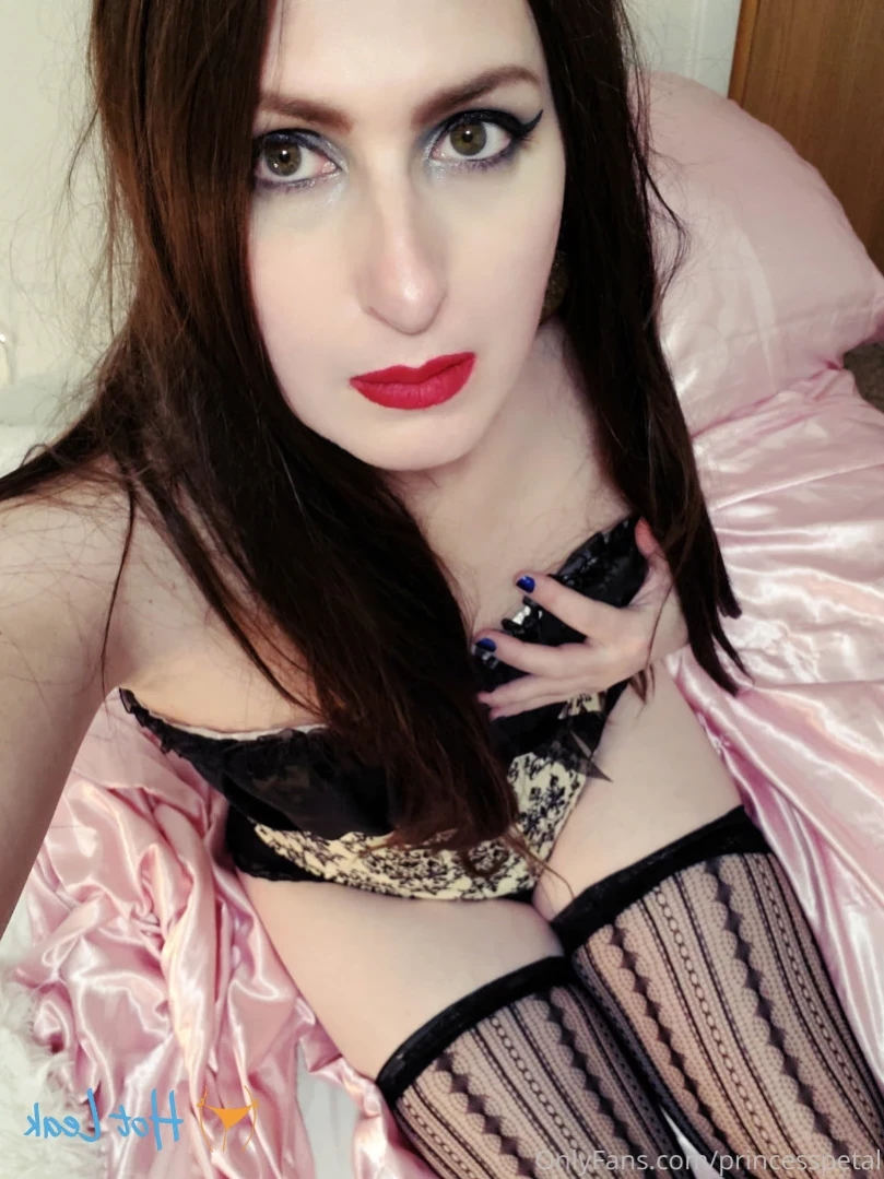 Princess Petal [ princesspetal ] Onlyfans leaked photo 14725474 on Hotleaks.tv