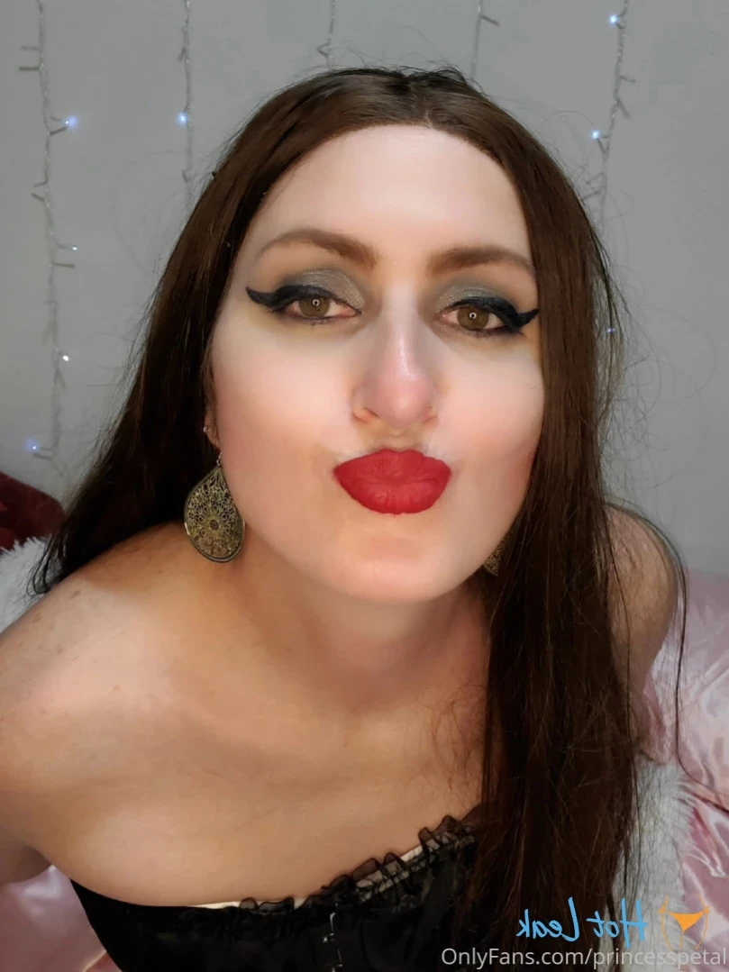 Princess Petal [ princesspetal ] Onlyfans leaked photo 14990321 on Hotleaks.tv