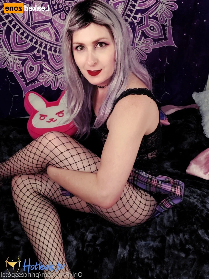 Princess Petal [ princesspetal ] Onlyfans leaked photo 16090670 on Hotleaks.tv