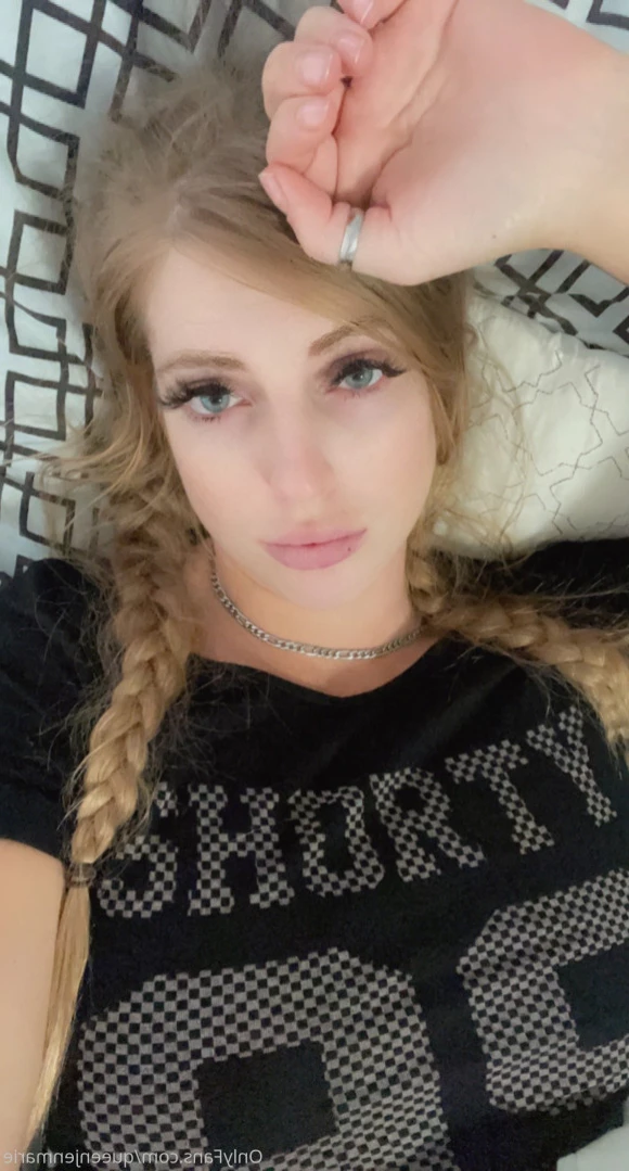 Queen Jennifer Marie - PREMIUM [ queenjenmarie ] Onlyfans leaked photo 12926889 on Hotleaks.tv